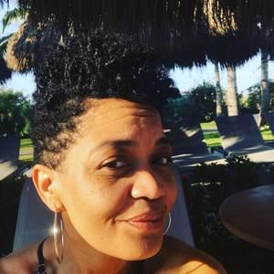 Meet your Posher, Twauna